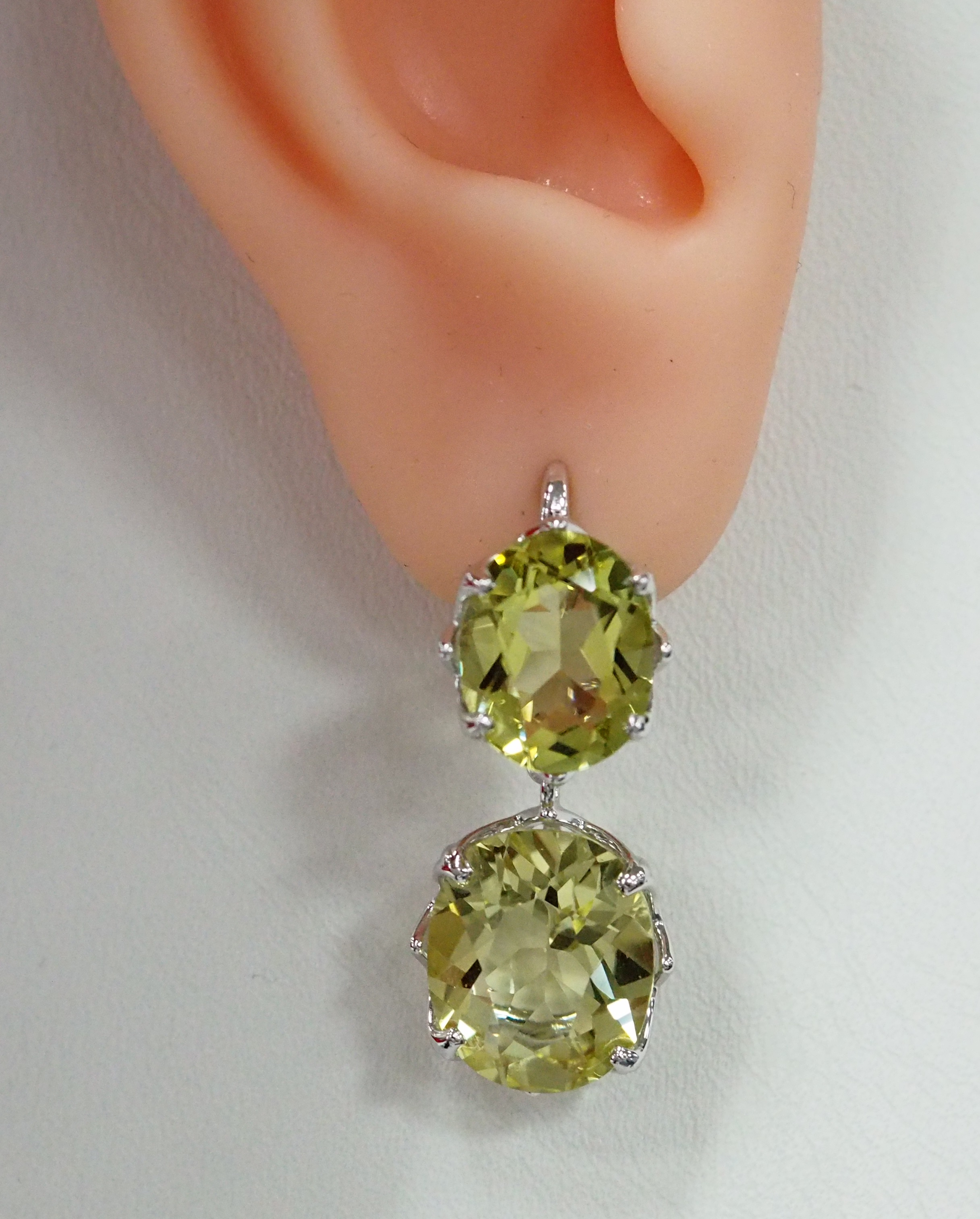 Серебряные серьги с цитринами